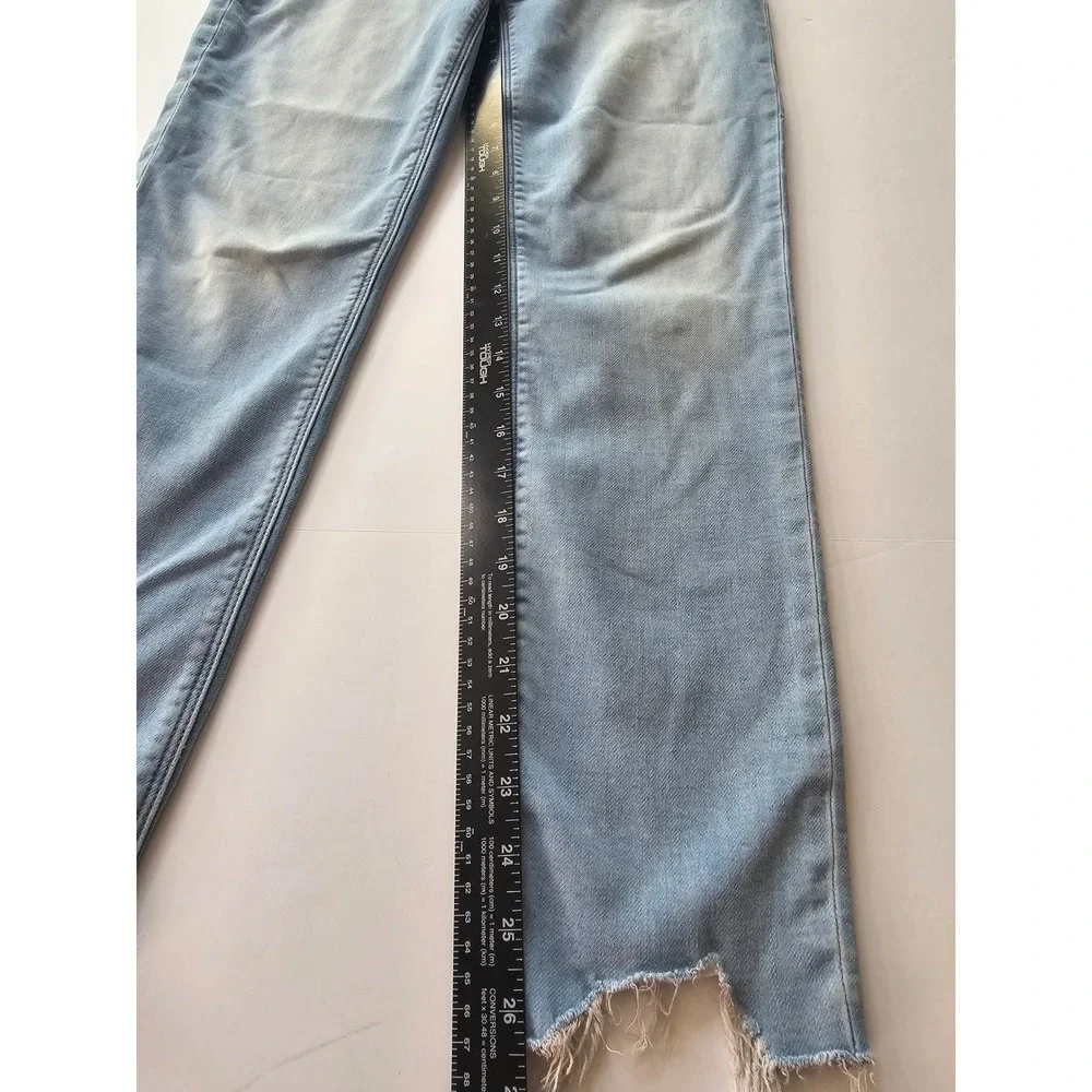 American Eagle Mom Jeans Womens 2 Light Wash High‎ Rise Frayed Y2K